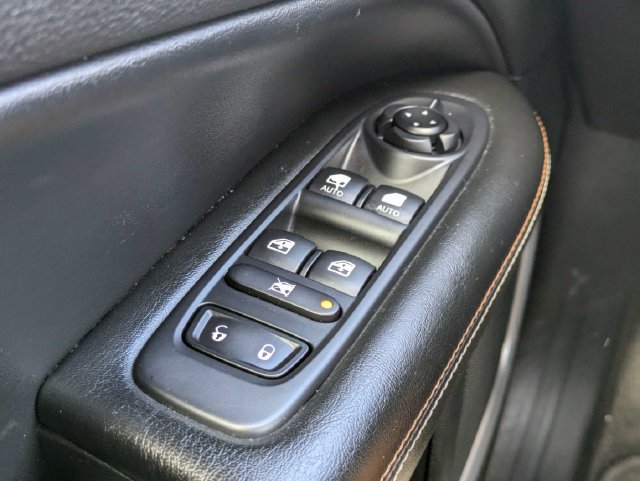Used 2021 Jeep Compass Latitude AWD/4WD image 27