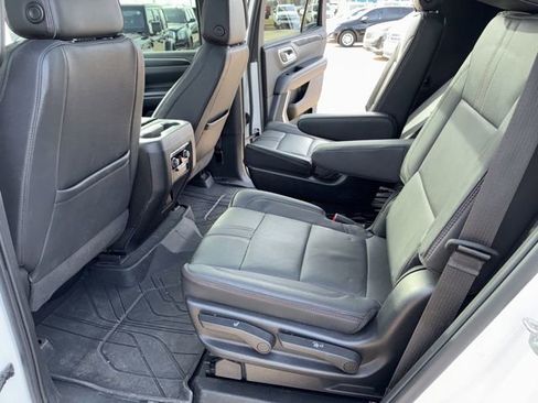 Used 2022 Chevrolet Tahoe RST w/ Luxury Package image 20