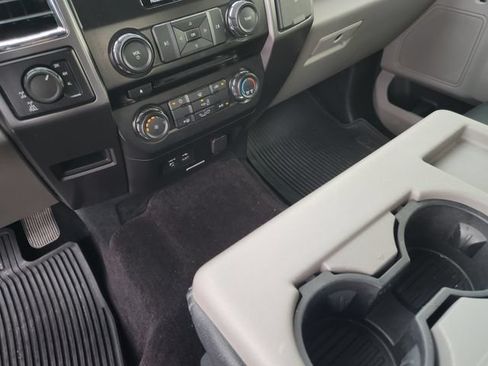 Used 2015 Ford F150 XLT w/ Equipment Group 301A Mid AWD/4WD image 20
