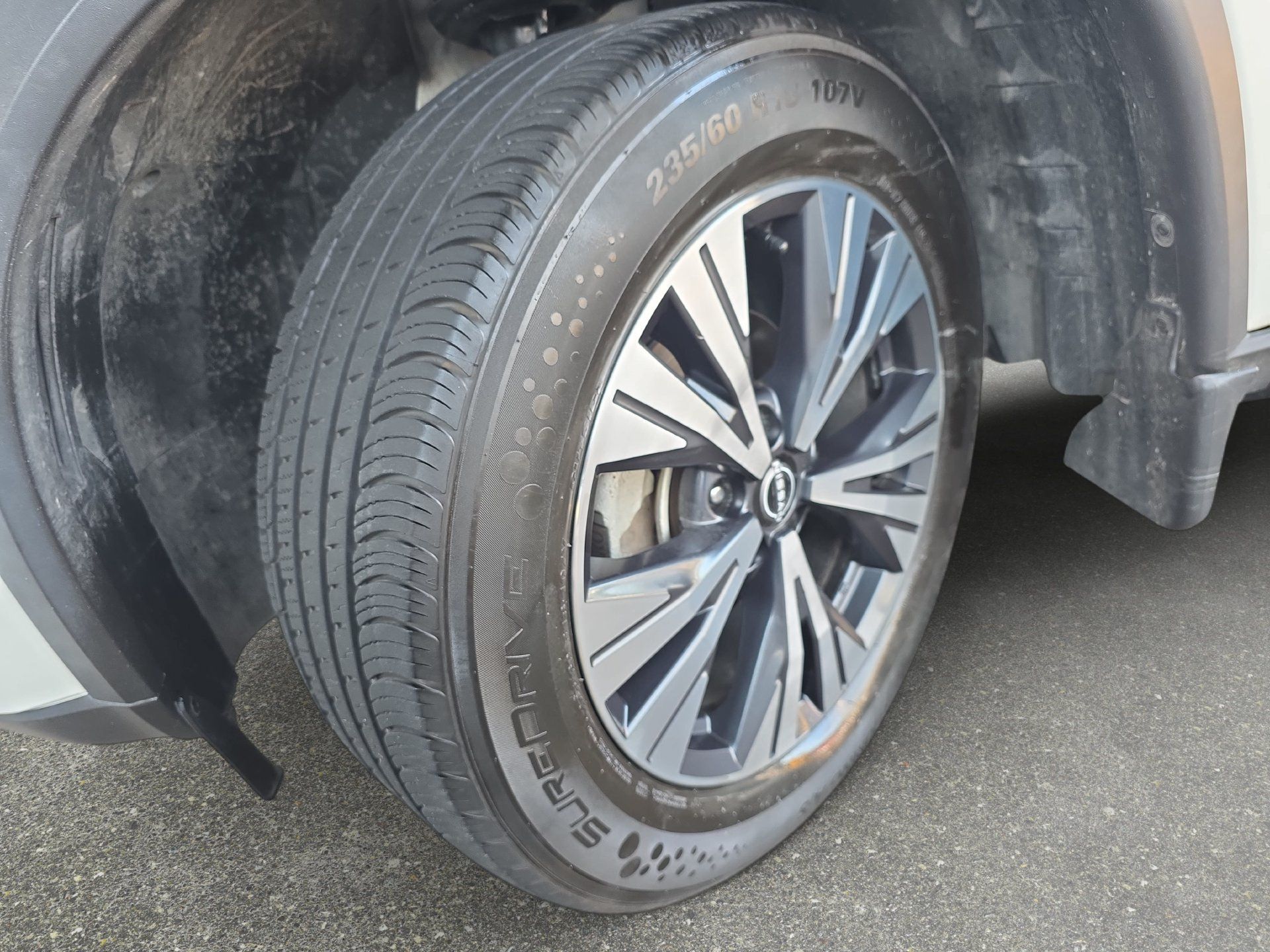 Used 2023 Nissan Rogue SV w/ SV Premium B Package FWD image 31