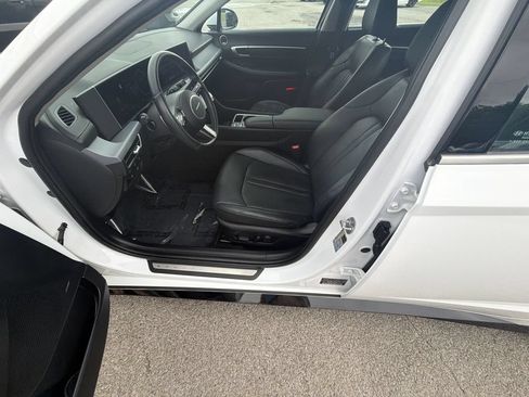 Used 2024 Hyundai Sonata Limited FWD image 12