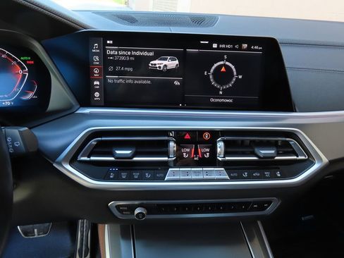 Used 2022 BMW X5 xDrive40i AWD/4WD image 18