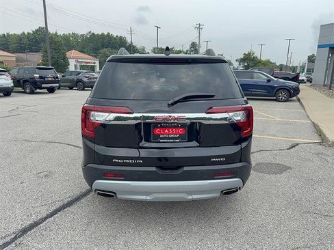 Used 2023 GMC Acadia SLE w/ Driver Convenience Package AWD/4WD image 5
