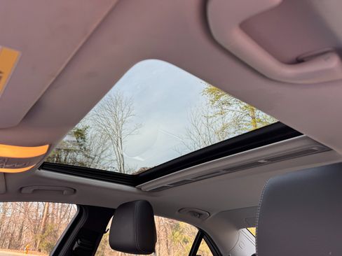 Used 2014 Mercedes-Benz E 350 PREMIUM 1 PKG / LANE TRACKING image 41