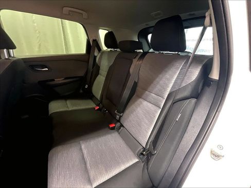 Certified 2023 Nissan Rogue SV AWD/4WD image 15