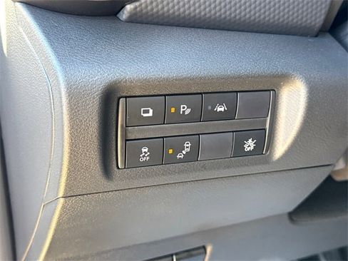 Certified 2023 Nissan Kicks S image 21