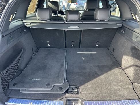 Used 2022 Mercedes-Benz GLC 300 w/ Premium Package Lite image 15