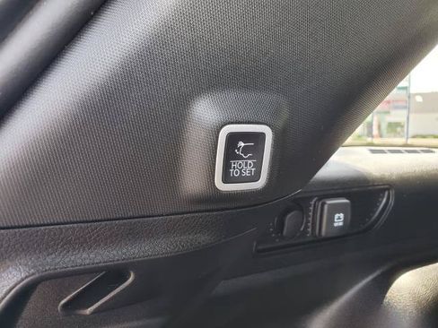 Used 2023 Jeep Grand Cherokee Altitude AWD/4WD image 29