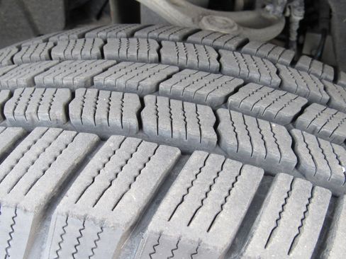 Used 2020 Chevrolet Silverado 1500 LTZ w/ LTZ Convenience Package image 46