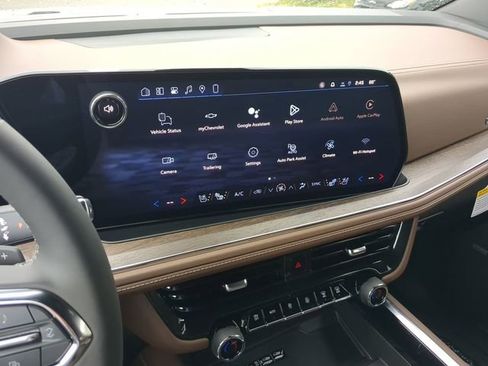 New 2026 Chevrolet Suburban High Country w/ Sun And Tow Package AWD/4WD image 30
