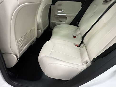 New 2026 Mercedes-Benz GLA 250 image 23