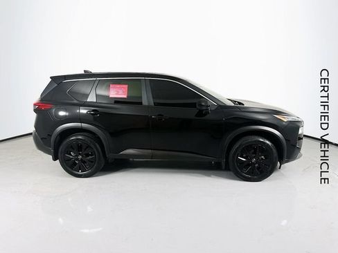 Certified 2023 Nissan Rogue SV FWD image 10