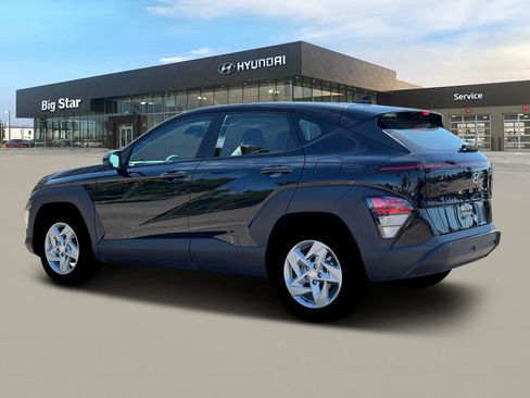 New 2026 Hyundai Kona SE FWD image 4