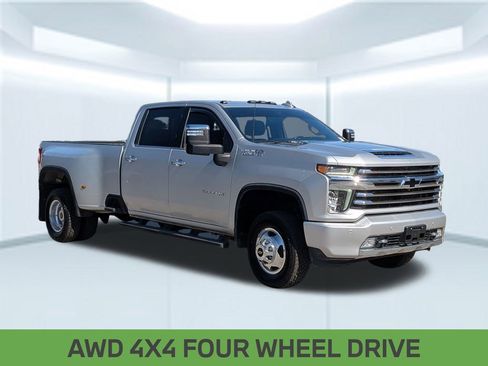 Used 2022 Chevrolet Silverado 3500 High Country w/ LPO, Hitch Package image 9