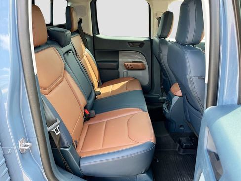 Used 2024 Ford Maverick Lariat AWD/4WD image 27