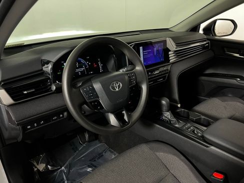 Certified 2025 Toyota Camry LE image 12