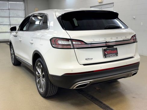 Used 2023 Lincoln Nautilus Reserve AWD/4WD image 7