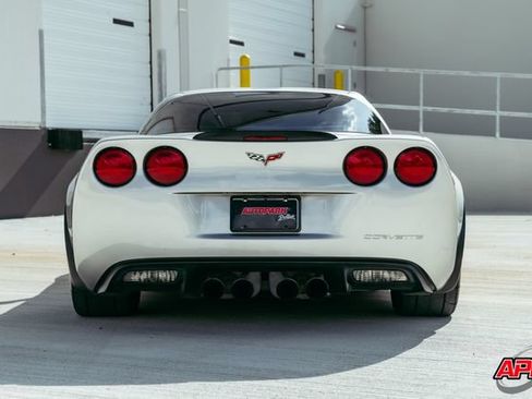 Used 2006 Chevrolet Corvette Z06 w/ Preferred Equipment Group RWD image 18