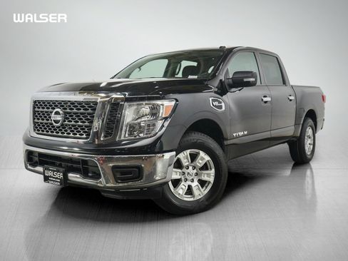Used 2017 Nissan Titan SV AWD/4WD image 1