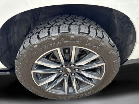 Used 2023 Cadillac Escalade Sport Platinum AWD/4WD image 42