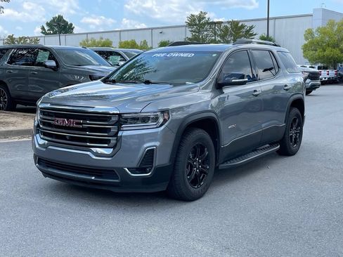Used 2022 GMC Acadia AT4 w/ Technology Package AWD/4WD image 3