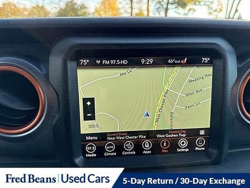 Used 2022 Jeep Gladiator Mojave w/ Cold Weather Group image 34