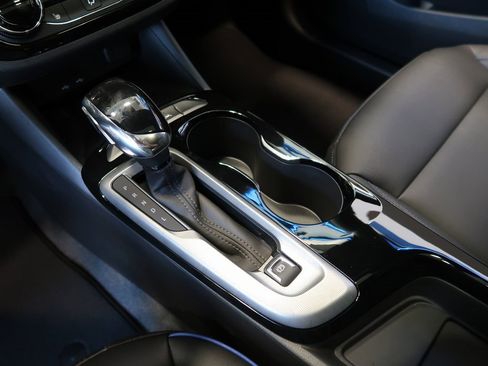 New 2026 Buick Envista Sport Touring image 17