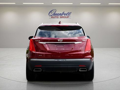 Used 2017 Cadillac XT5 Luxury w/ Driver Awareness Package AWD/4WD image 5
