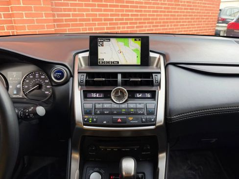 Used 2017 Lexus NX 300h AWD image 12