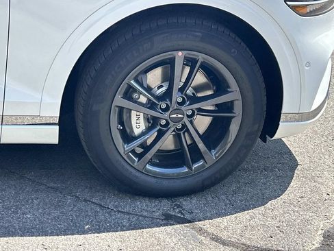 New 2027 Genesis GV70 2.5T Advanced AWD/4WD image 9