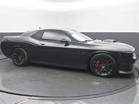 Used 2023 Dodge Challenger R/T w/ Plus Package RWD image 2