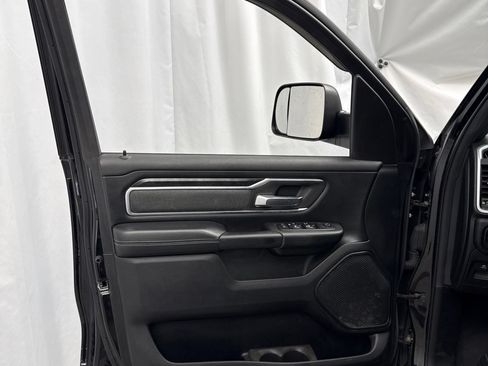 Used 2019 RAM 1500 Big Horn AWD/4WD image 13