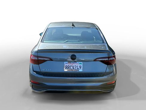 Used 2024 Volkswagen Jetta Sport FWD image 4