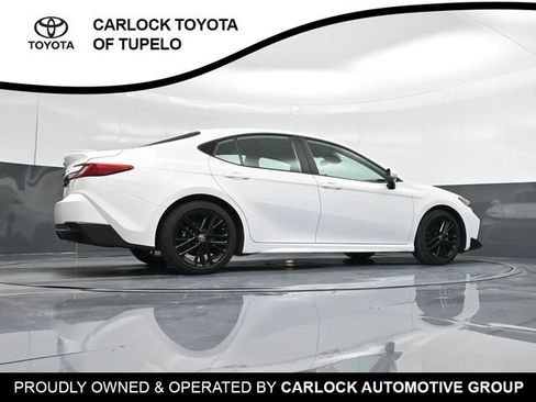 Used 2026 Toyota Camry SE FWD image 43