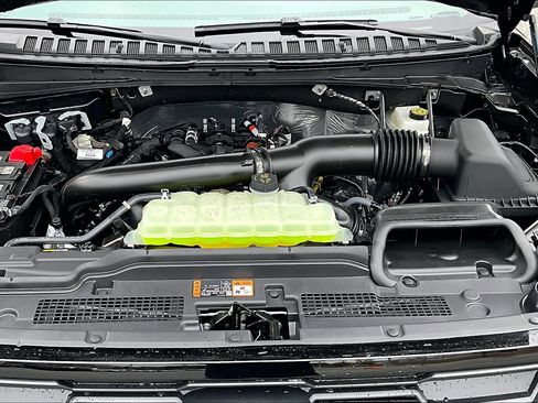 New 2025 Ford Expedition Max Active image 11