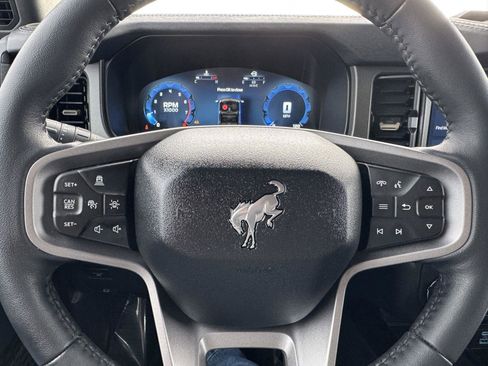 Used 2025 Ford Bronco Badlands AWD/4WD image 33