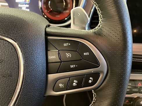 Used 2023 Dodge Challenger SRT Hellcat image 31