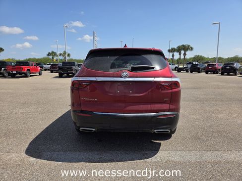 Used 2023 Buick Enclave Essence w/ Experience Buick Package image 6