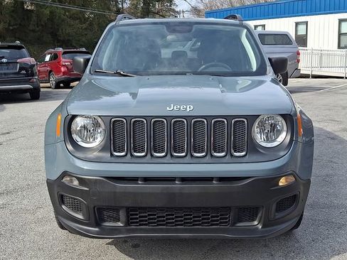 Used 2018 Jeep Renegade Sport w/ Power & Air Group image 3