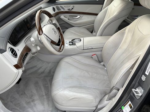 Used 2015 Mercedes-Benz S 550 Sedan image 30
