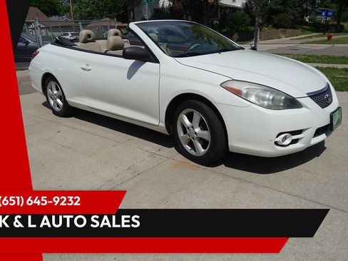 Used 2008 Toyota Solara SLE FWD image 1