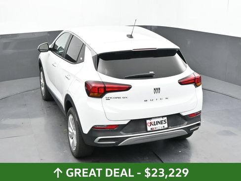 Used 2025 Buick Encore GX Preferred AWD/4WD image 32