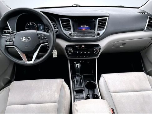 Used 2017 Hyundai Tucson SE image 10