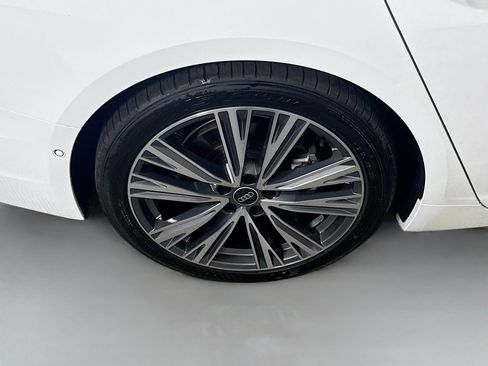 Used 2021 Audi A6 2.0T Premium w/ Convenience Package image 33