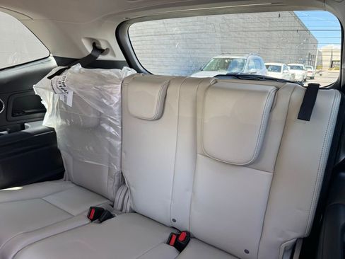 New 2026 Subaru Ascent Limited image 31