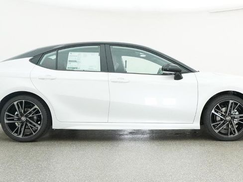 New 2026 Toyota Camry XSE FWD image 30