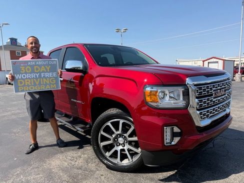 Used 2022 GMC Canyon Denali RWD image 1