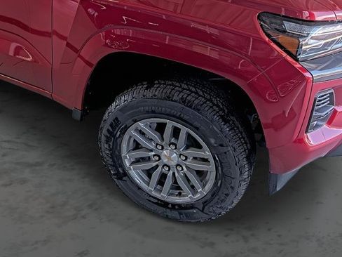 New 2026 Chevrolet Colorado LT w/ LT Convenience Package AWD/4WD image 16
