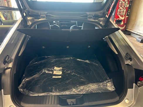 Used 2025 Toyota Prius Limited image 19