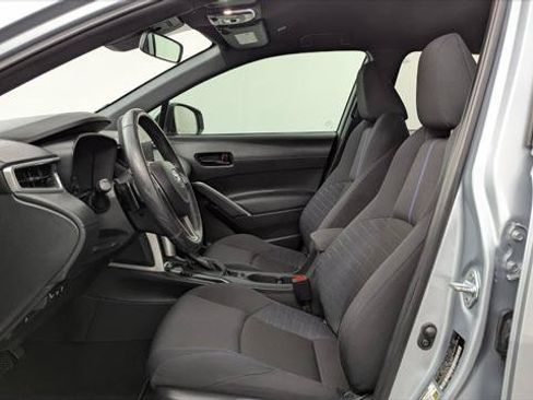 Used 2023 Toyota Corolla Cross AWD Hybrid image 13